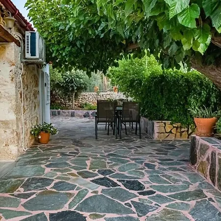 Holiday home Helen's Countryside House Armenoi (Chania)